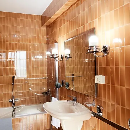 Casa Con Piscina A Un Paso De Santiago De Compostela * Padrón